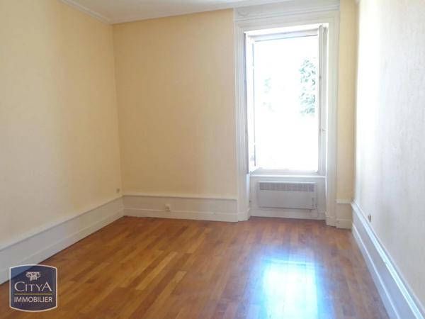 Appartement à louer 3 pièces 61.25m² Villefranche-sur-Saône (69400)