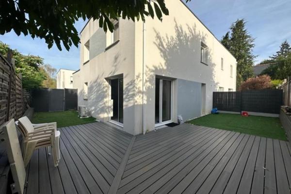 Vente - Maison 5 pièces 92 m 2 THOUARE SUR LOIRE (44470)