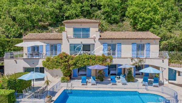 Maison à vendre 8 pièces de 225 m²