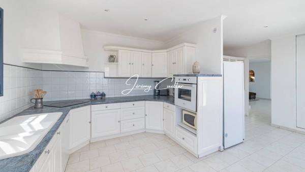 Maison à vendre 8 pièces de 225 m²