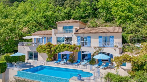 Maison à vendre 8 pièces de 225 m²