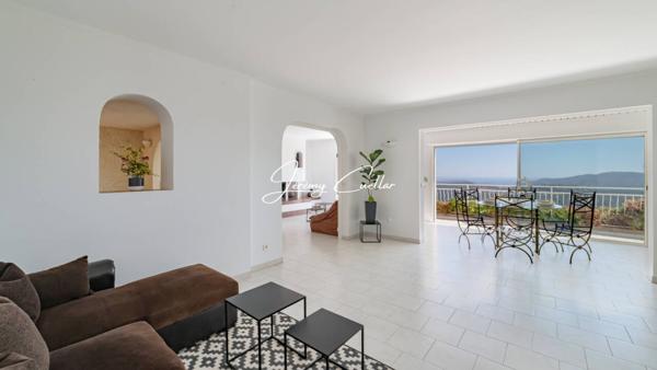 Maison à vendre 8 pièces de 225 m²