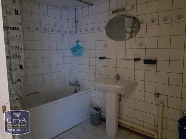 Appartement à louer 1 pièce 37m² Saint-Saulve (59880)