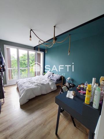 Résidence calme superbe quatre pièces, vue dégagée