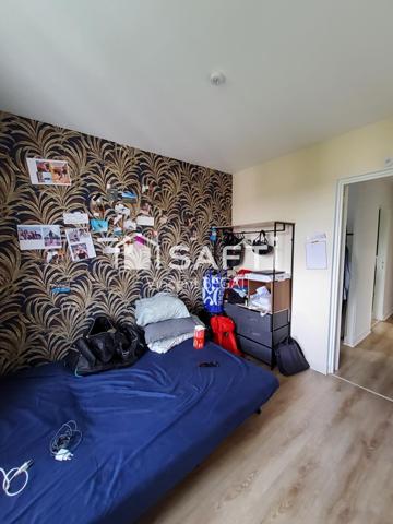 Résidence calme superbe quatre pièces, vue dégagée