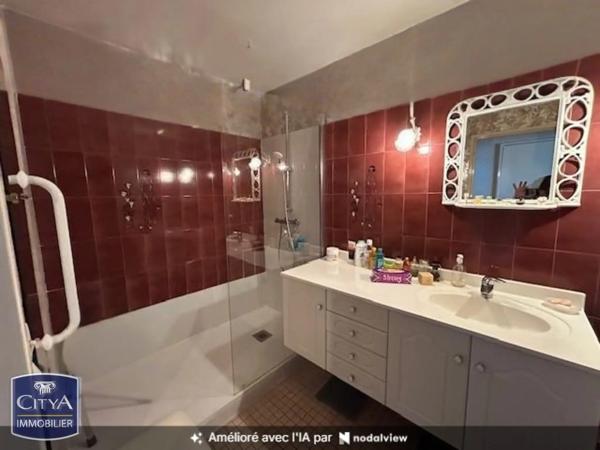 Appartement à vendre 4 pièces 128m² Toulon (83000)