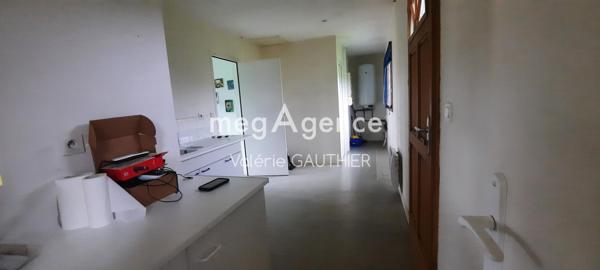 Maison à SAINT-AMAND-LONGPRE, 41310 - 2 pièces 60m²