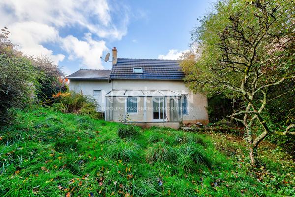 Petite maison à rénover avec grand terrain - Plerin (22)