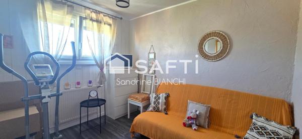 Maison de 150m² avec piscine et garage