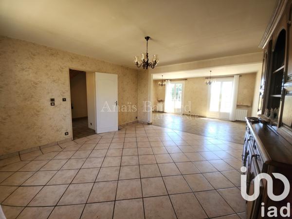 Maison à vendre 9 pièces 157 m² Brie-Comte-Robert