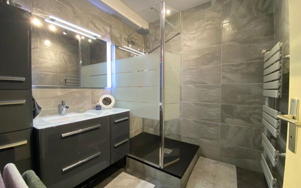 Maison à vendre    5 pièces •  Brest