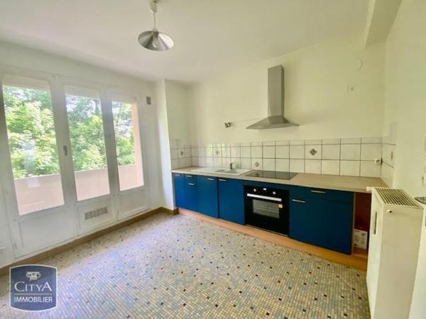 Appartement à louer 3 pièces 69.9m²