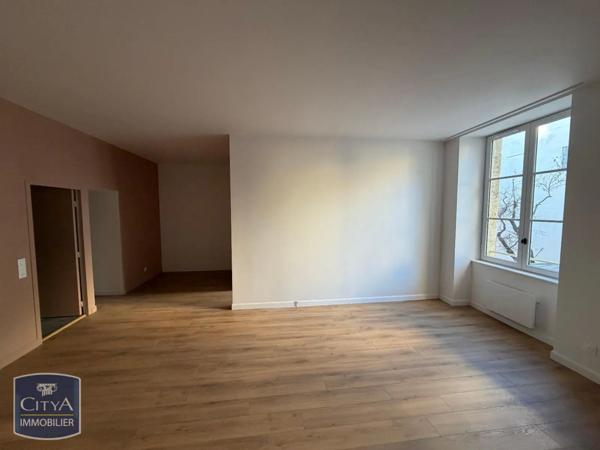 Appartement à louer 2 pièces 59.2m²