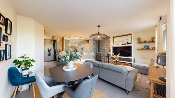 Vente                                                      Maison
                        
                     5 pièces                      110 m2                     à Louveciennes