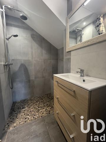 Maison traditionnelle 5 pièces de 97 m² à Loire-Authion (49630)