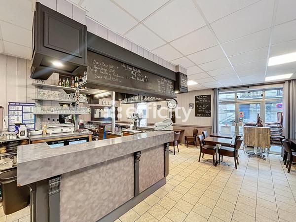 Local Commercial 2 pièces - 85 m²