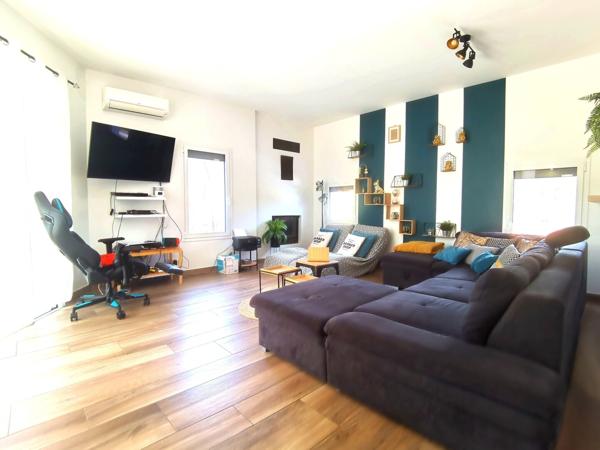 Villa d'architecte de 200m2 sur 2100m2 de terrain