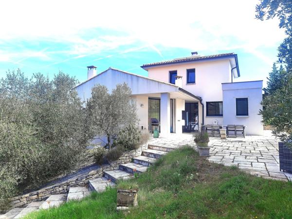 Villa d'architecte de 200m2 sur 2100m2 de terrain