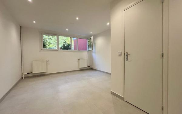 Appartement à louer    2 pièces • 21,02 m2 Montreuil