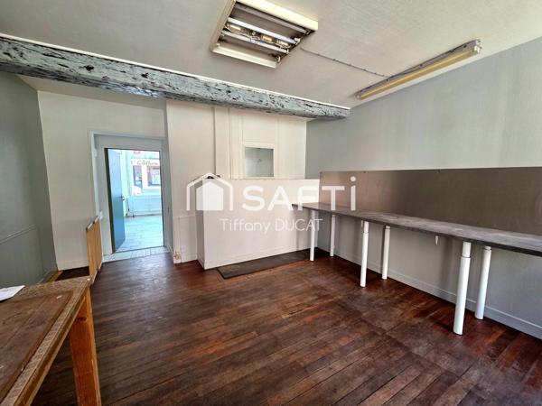 Local commercial, cabinet multiple.