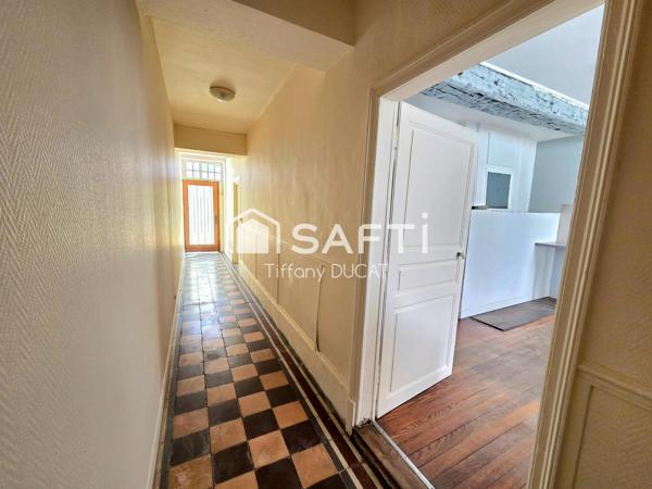 Local commercial, cabinet multiple.