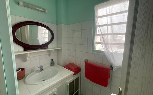 Appartement à vendre    3 pièces • 62,86 m2 Saint-François