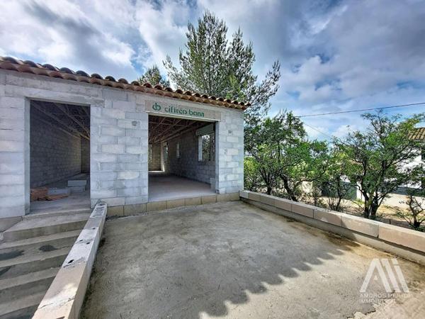 Villa neuve à terminer à Cuers