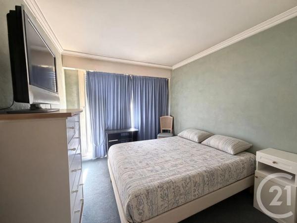 Appartement F3 à vendre  3 pièces - 67,16 m 2   FRESNES  - 94
