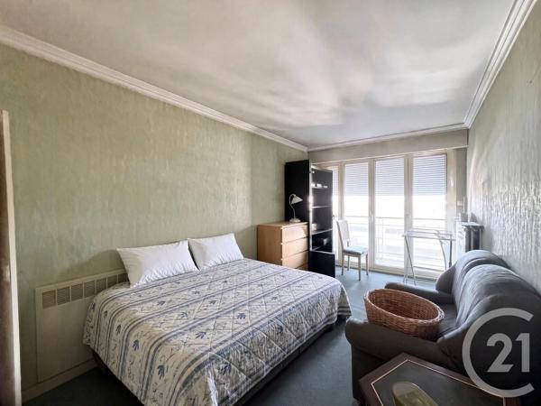 Appartement F3 à vendre  3 pièces - 67,16 m 2   FRESNES  - 94
