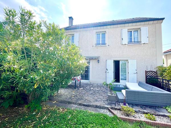 MAISON CONFLANS STE HONORINE - 7 PIÈCES - 130 m² €499 000 ** - Référence 7190
