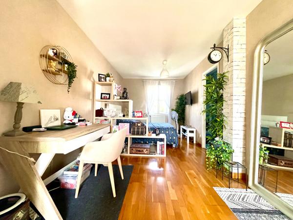 MAISON CONFLANS STE HONORINE - 7 PIÈCES - 130 m² €499 000 ** - Référence 7190