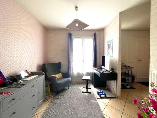 MAISON CONFLANS STE HONORINE - 7 PIÈCES - 130 m² €499 000 ** - Référence 7190