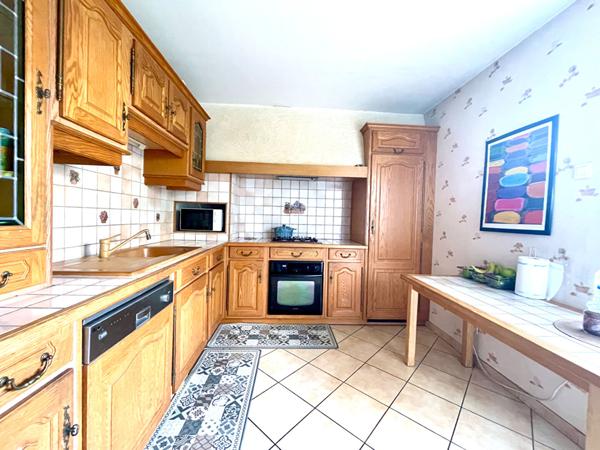 MAISON CONFLANS STE HONORINE - 7 PIÈCES - 130 m² €499 000 ** - Référence 7190