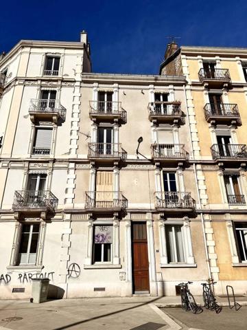 Charmant appartement 8 rue Hippolyte Bouvier
