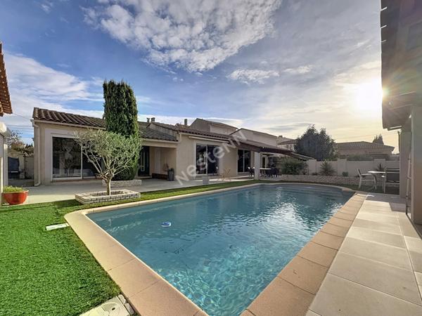 Maison Aubagne de 4 pièces de 121.1 m² de plain-pied avec studio indépendant