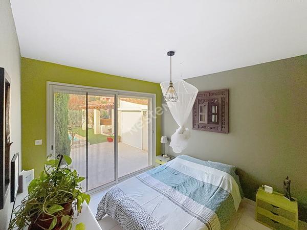 Maison Aubagne de 4 pièces de 121.1 m² de plain-pied avec studio indépendant