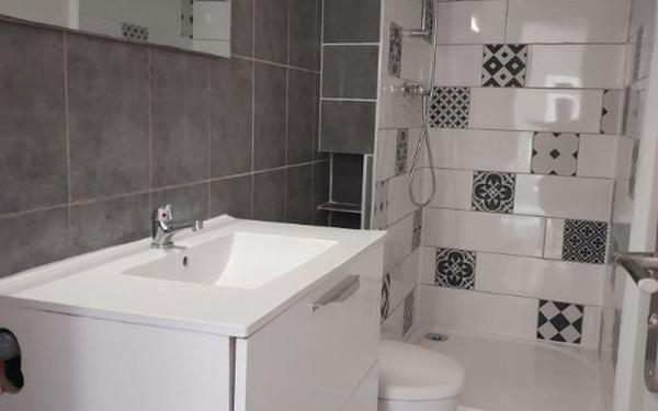 Appartement à louer    2 pièces •  Cenon
