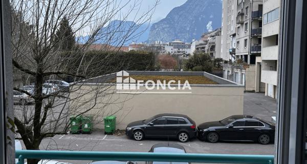 À vendre Studio 18 m² - Fontaine 38600