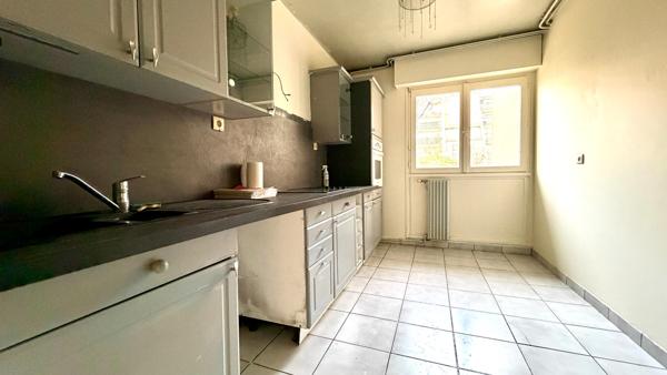 Grand 3 pièces de 70 M2 avec sa Terrasse, exposé plein sud
