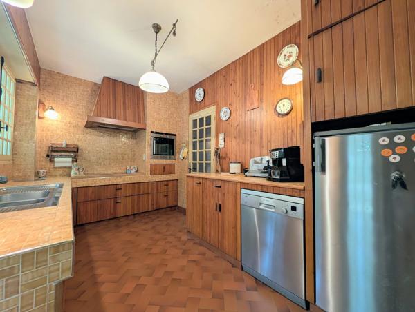 Grande maison familiale en périphérie de Périgueux