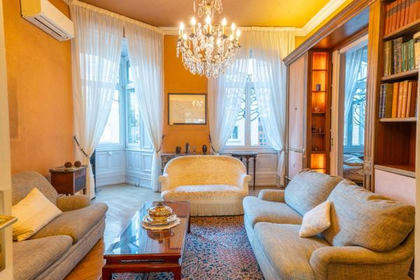 Maison à vendre 9 pièces à Strasbourg quartier Orangerie
