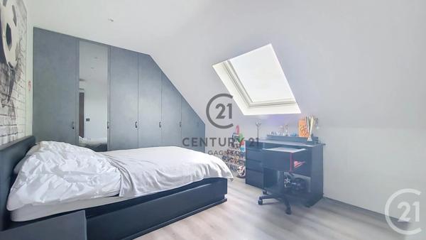 Maison à vendre  7 pièces - 177,43 m 2   GAGNY  - 93