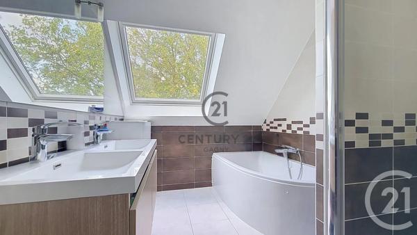 Maison à vendre  7 pièces - 177,43 m 2   GAGNY  - 93