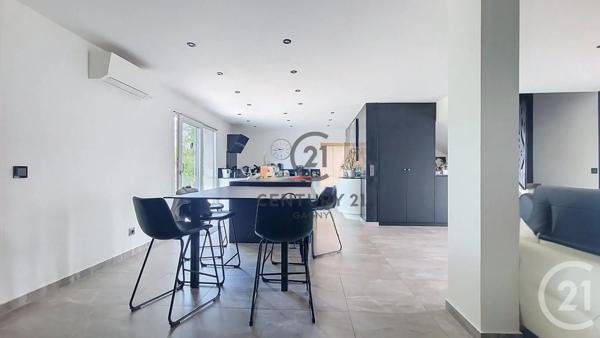 Maison à vendre  7 pièces - 177,43 m 2   GAGNY  - 93