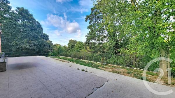 Maison à vendre  7 pièces - 177,43 m 2   GAGNY  - 93