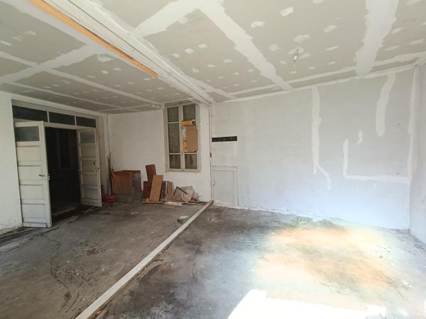 Maison
         4 pièces
        - 95 m² Exclusivité 88 000 € *