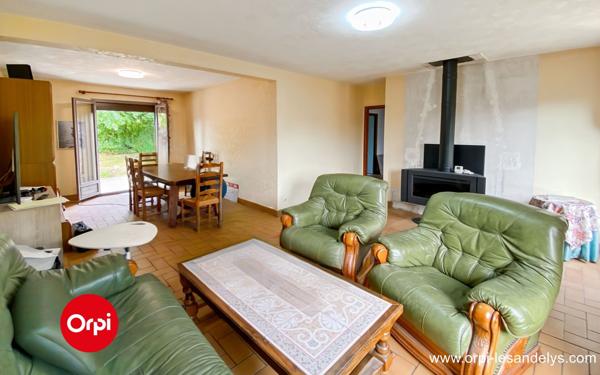 Maison à vendre    6 pièces • 121 m2 Saint-Clair-sur-Epte