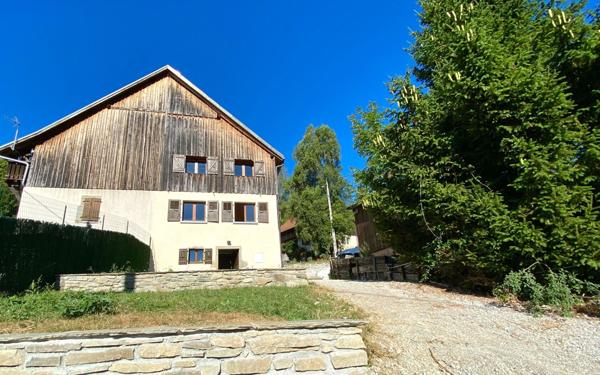 Maison à louer    3 pièces • 95,04 m2 Ayse