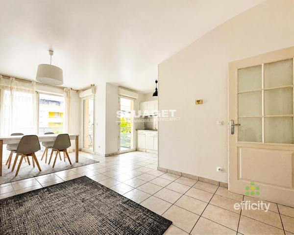 Appartement
         2 pièces
        - 54 m² Exclusivité 235 000 €*