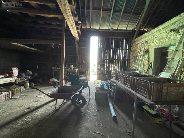 Maison à vendre à Montfort-le-Gesnois dans la Sarthe (72450), ref : 72033-387